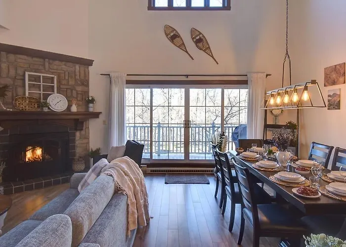 Huge Condo In Front Of Tremblant Ski Resort
